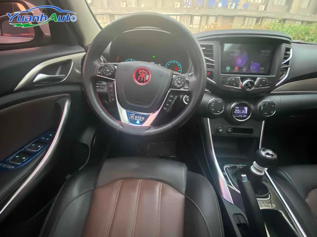 2017 BYD Song 1.5T SUV — source image 18