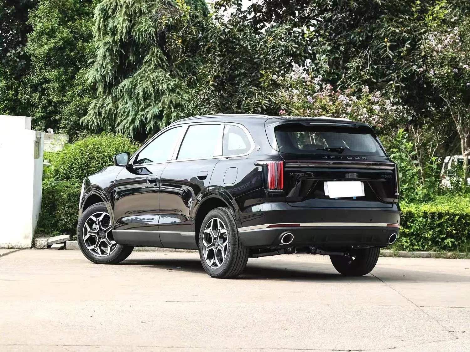 2024 Jetour X70 PRO Petrol SUV — source image 11