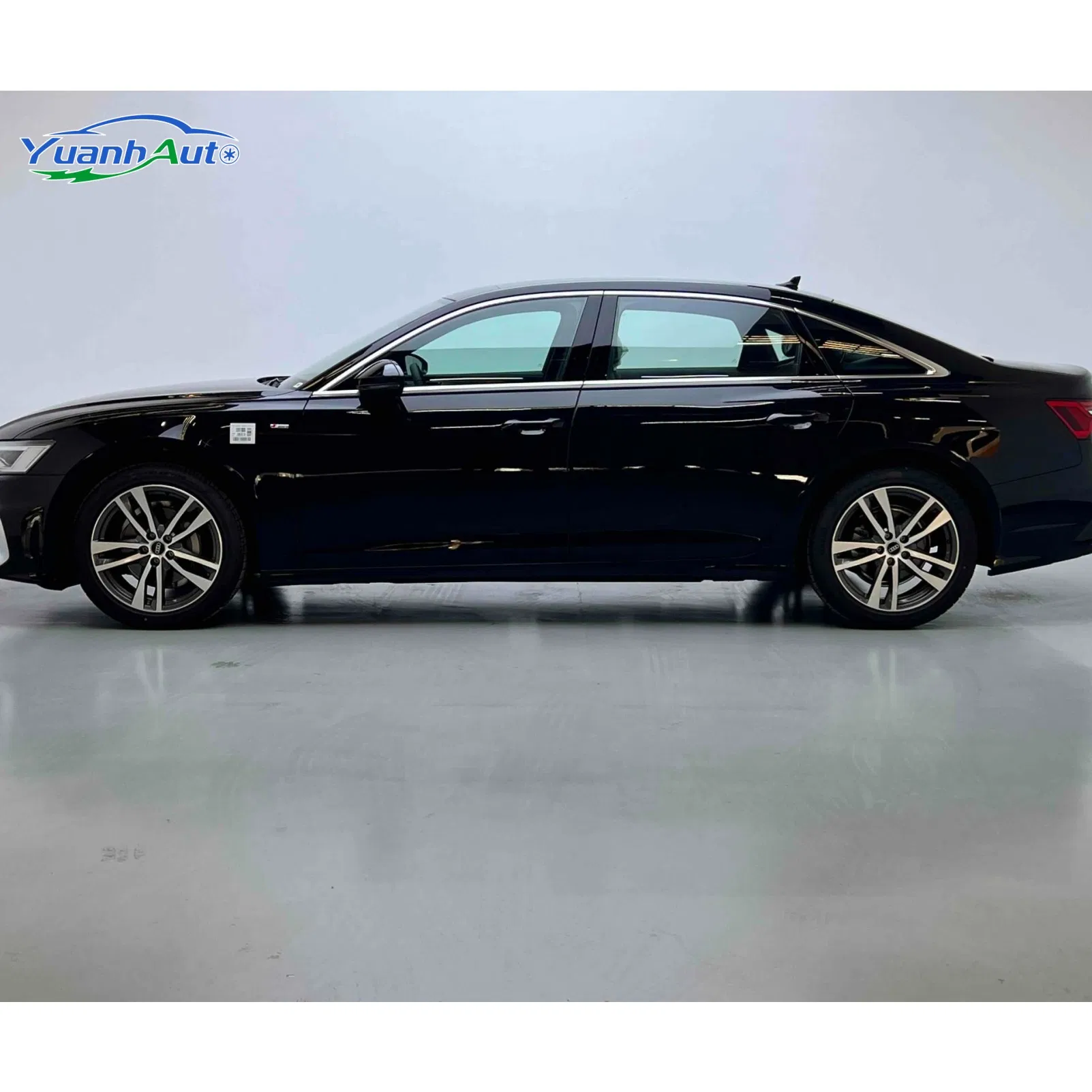 2025 Audi A6L Petrol Sedan — source image 11