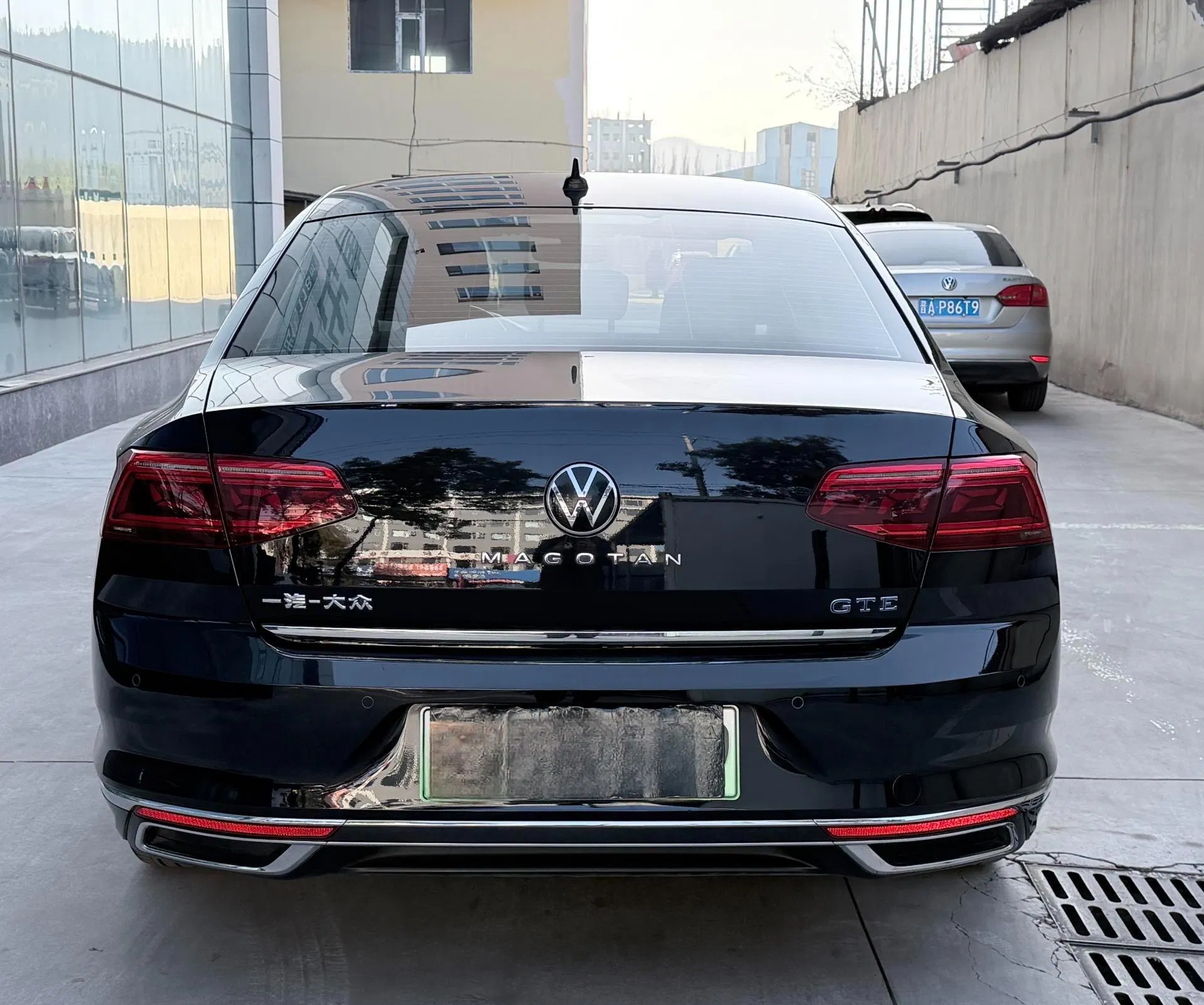 2022 Volkswagen Magotan GTE Hybrid Sedan — source image 12