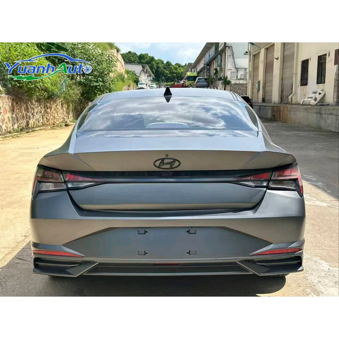 2022 Hyundai Elantra — source image 15