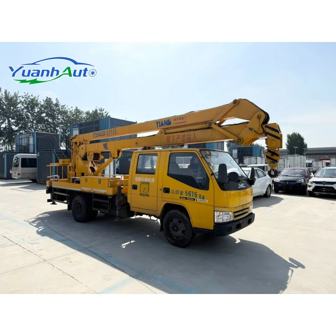 2013 JMC Crane Truck — source image 15