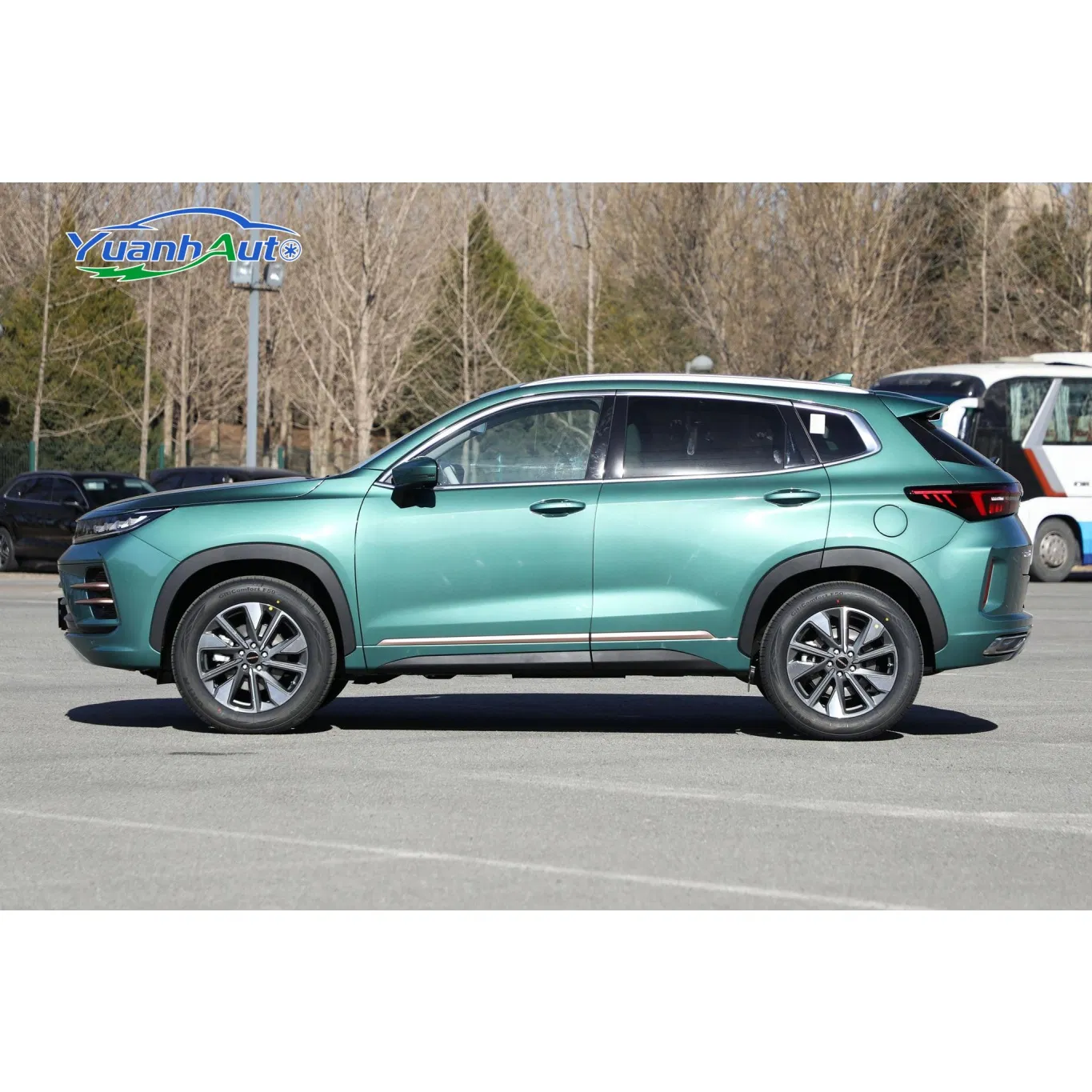 Chery Exeed LX vehicle photo 5