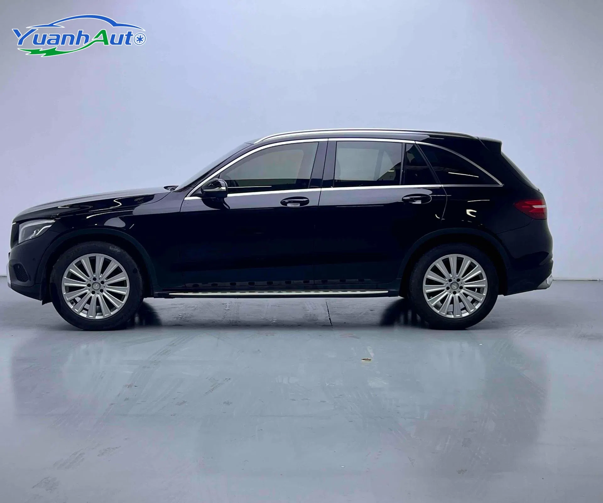 2021 Mercedes-Benz GLC260L 2.0T SUV — source image 12
