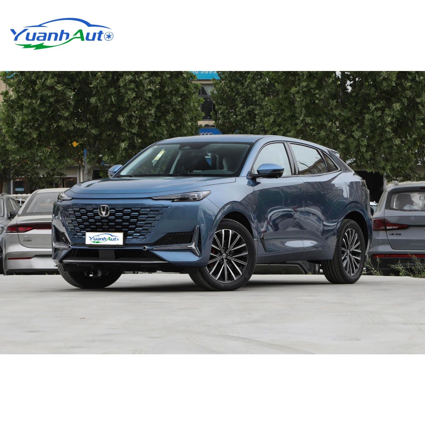 Changan UNI-K vehicle photo 1