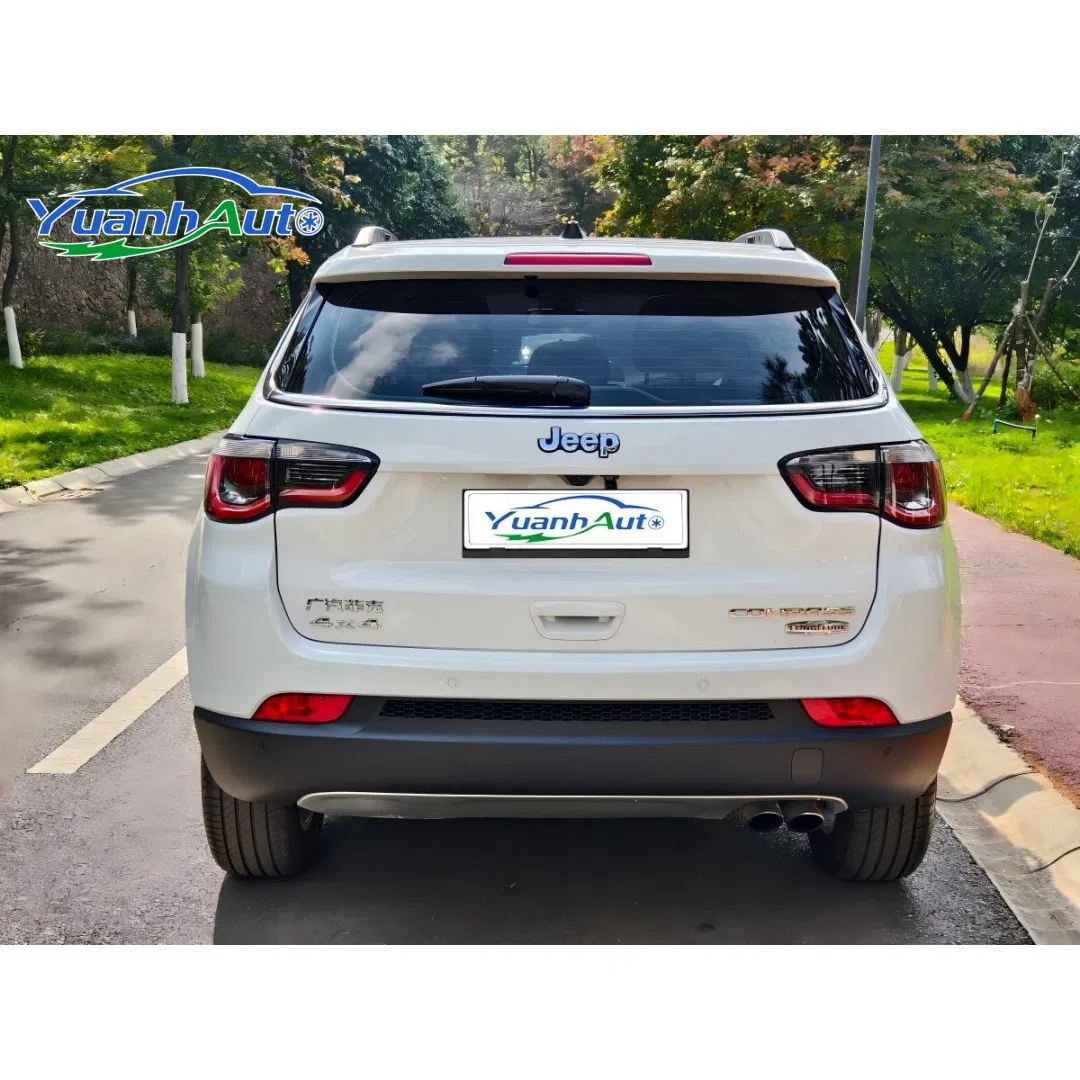 2018 Jeep Compass vehicle photo 5