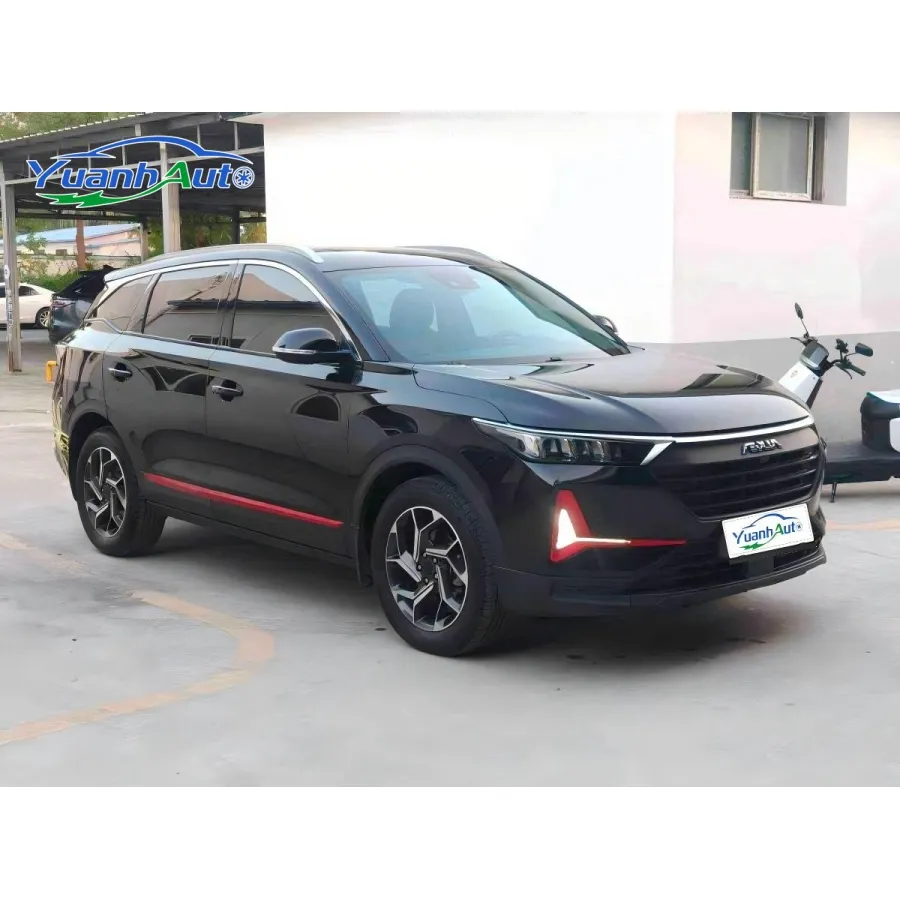 Dongfeng AX7 SUV — source image 12
