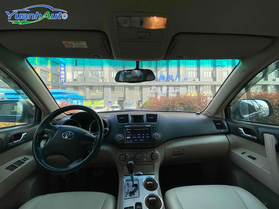 Toyota Highlander 2.5L Hybrid SUV — source image 15