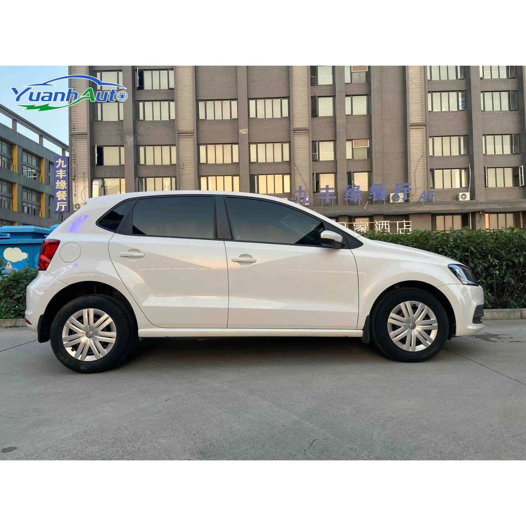 2018 VW Polo vehicle photo 4