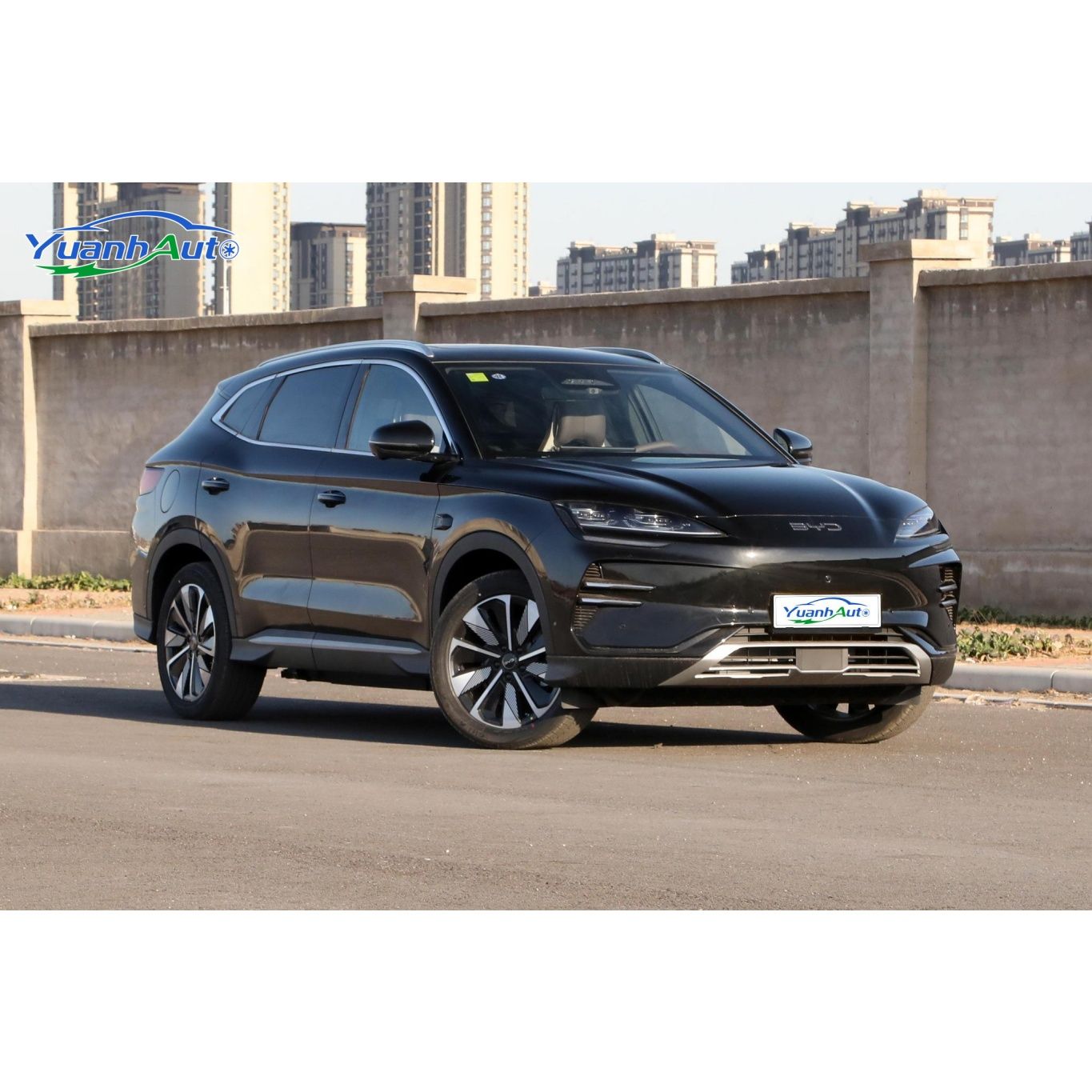 BYD Song Plus vehicle photo 1