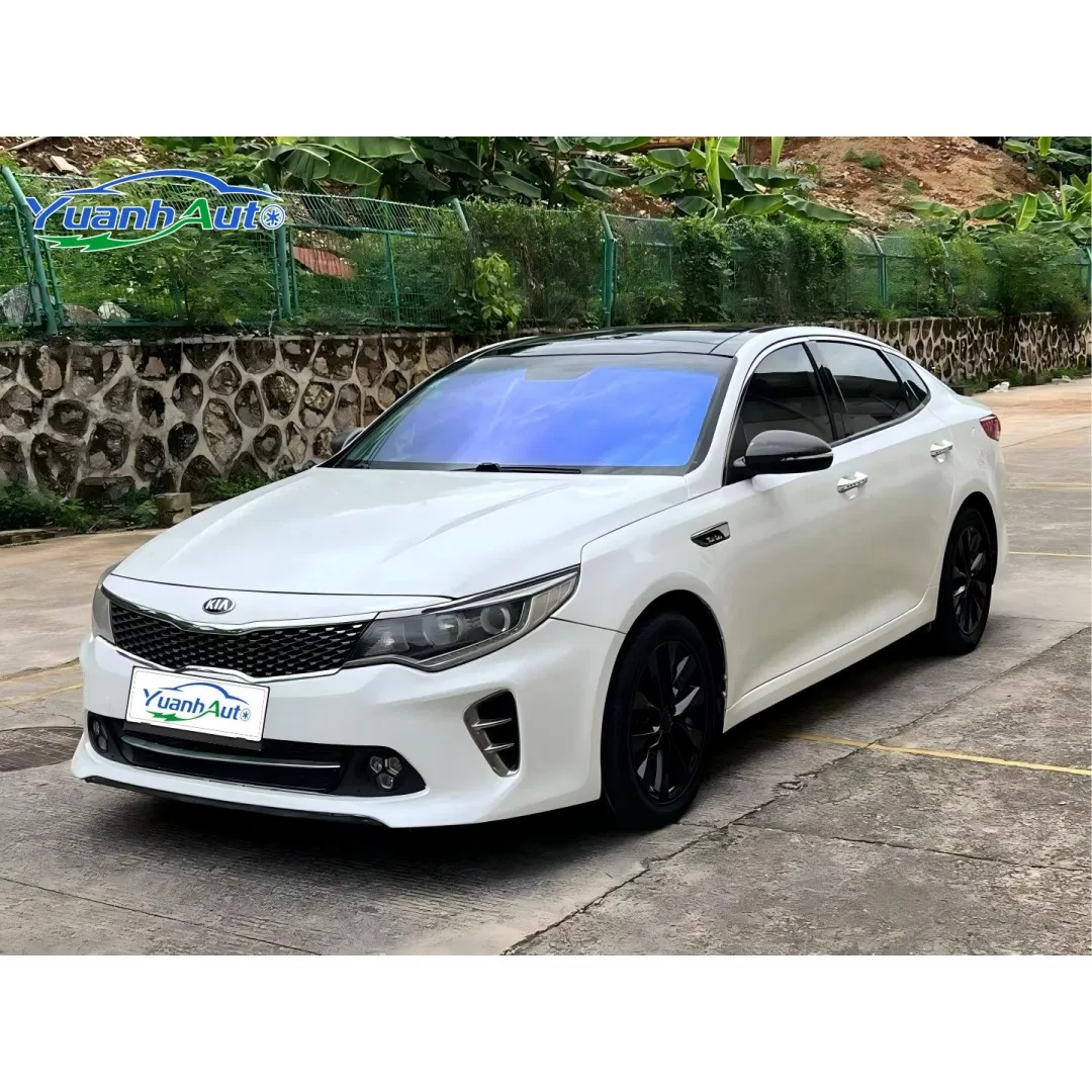 2019 Kia K5 vehicle photo 3