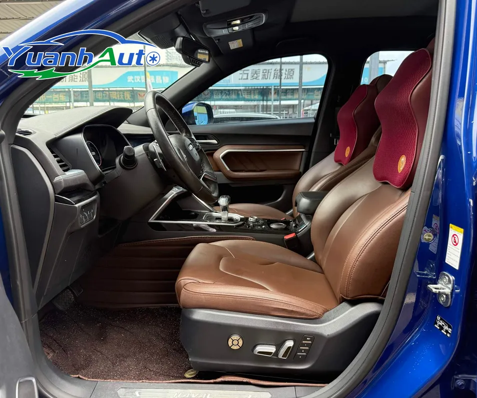 2018 Haval H6 Luxury 2.0T SUV — source image 12