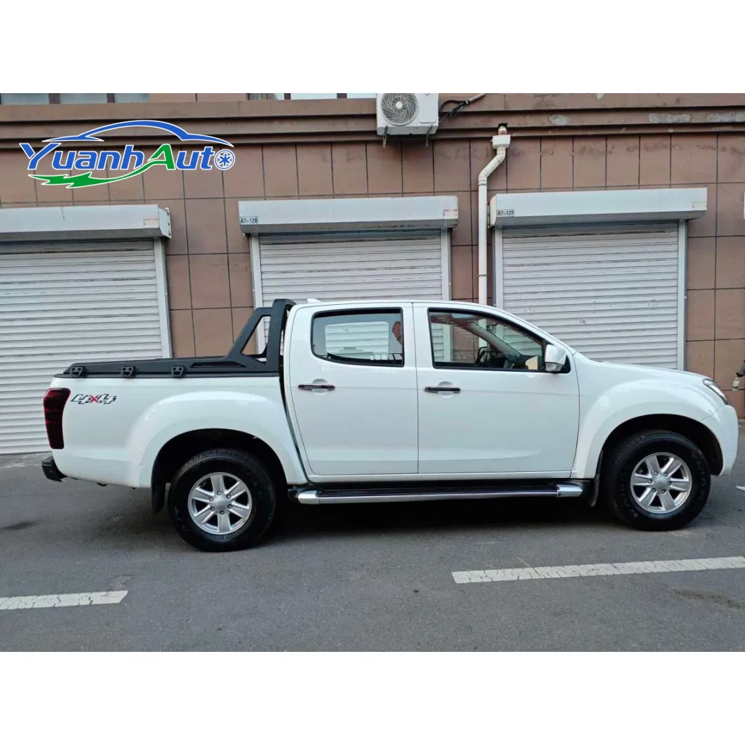 2023 Isuzu Zortrax vehicle photo 7