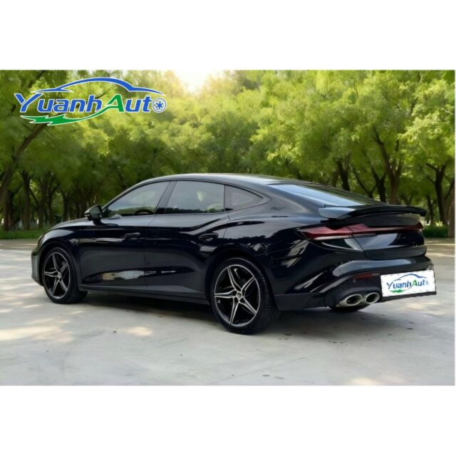 Mg7 Sedan Second-Hand Car 1.5t DCT Ultimate Luxury Edition 2023 Model Mg Sedan Gasoline Autosedan Car Fuel-Powered Used Sedan Auto vehicle photo 1
