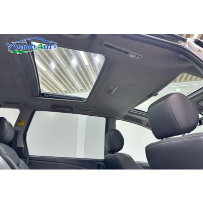 2006 Toyota Previa vehicle photo 7