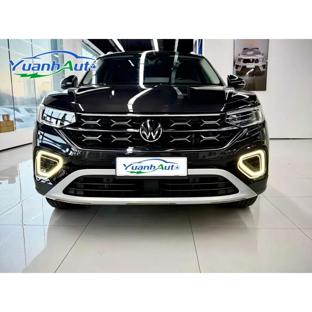 2023 VW Tiguan vehicle photo 4