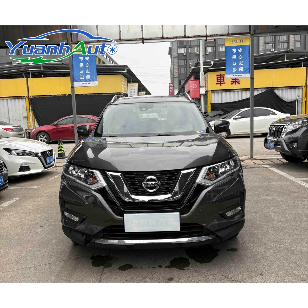 2019 Nissan X-Trail vehicle photo 1