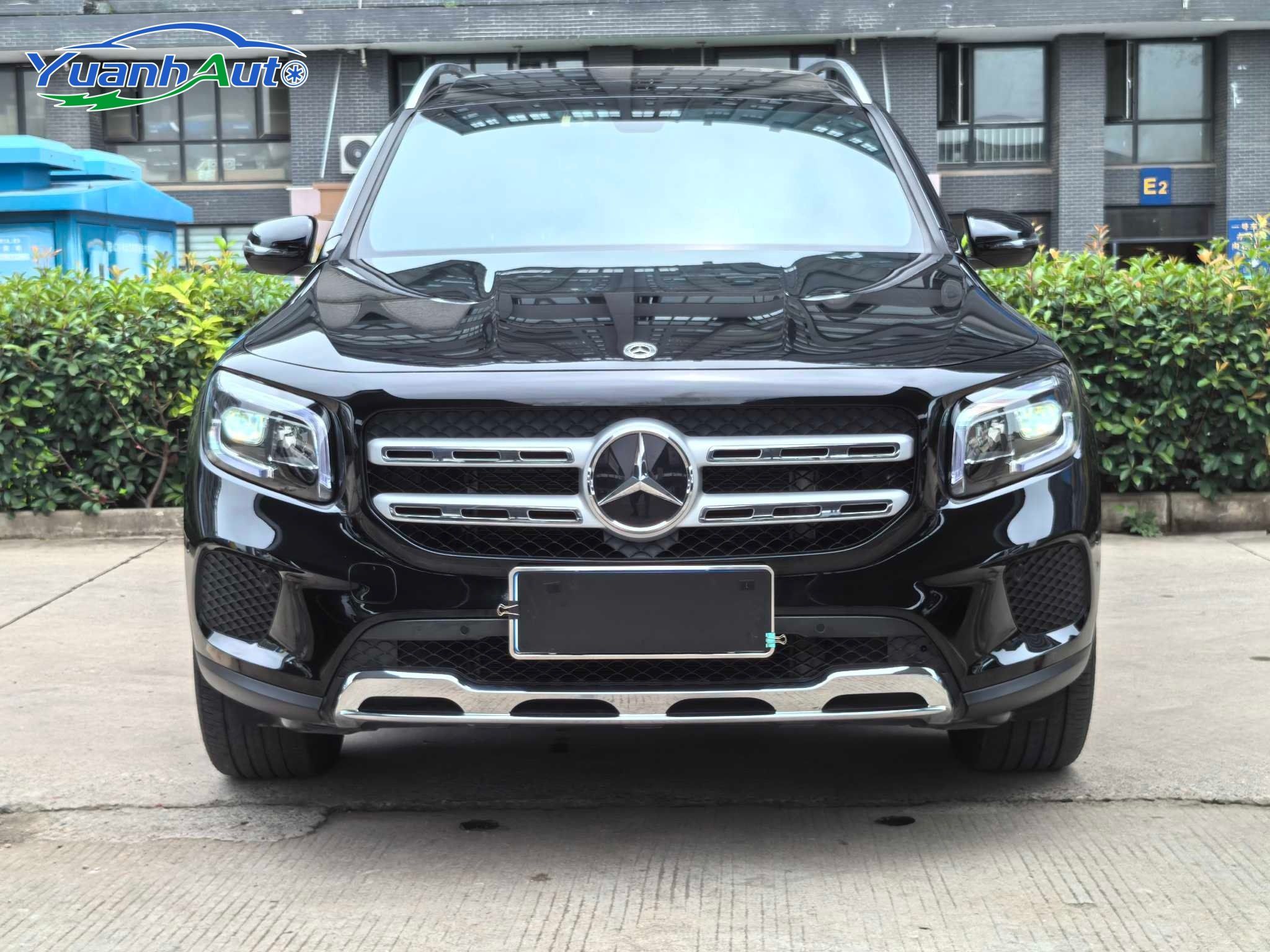 2023 Benz GLB vehicle photo 1