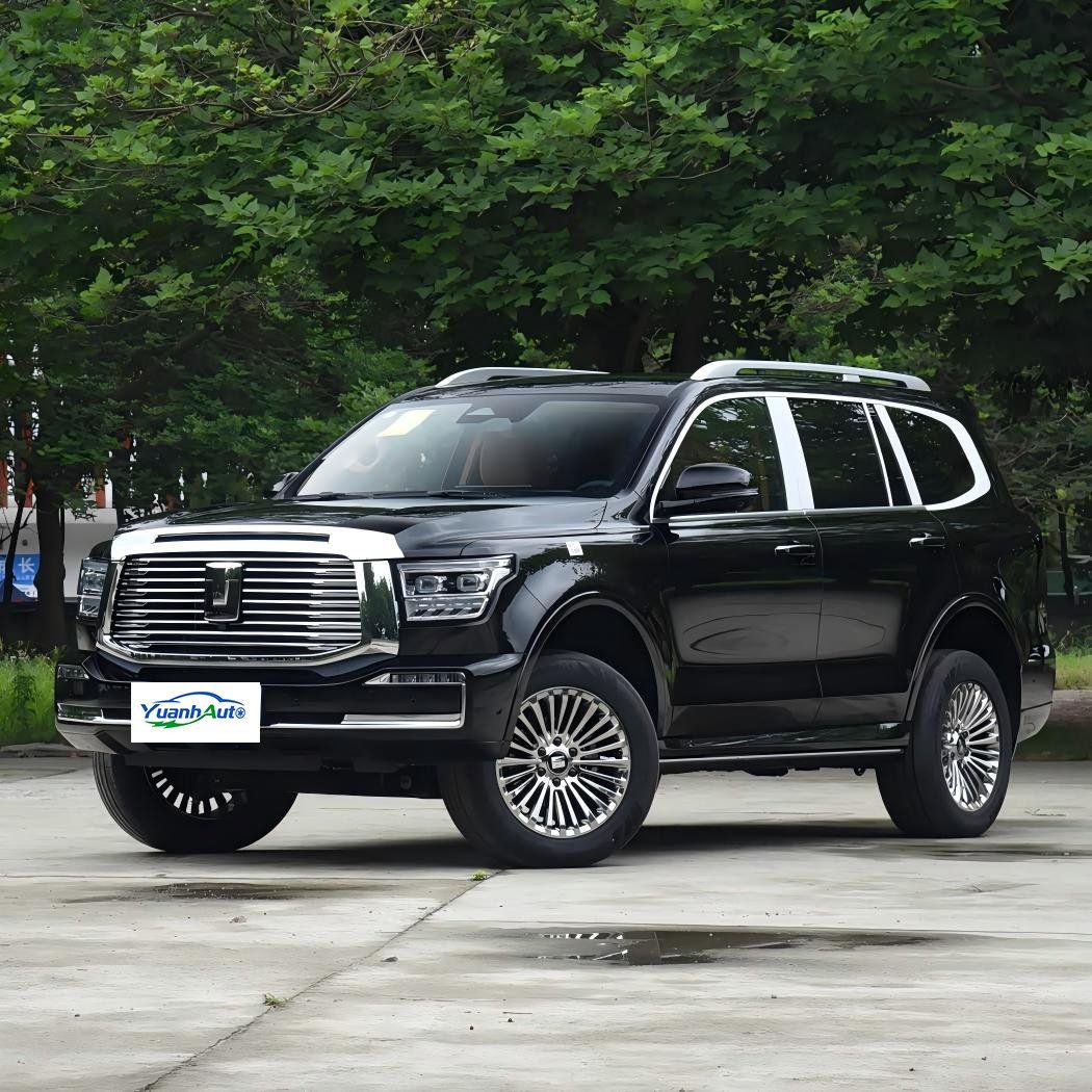 2023 Tank 500 Hi4-T Hybrid SUV — source image 1