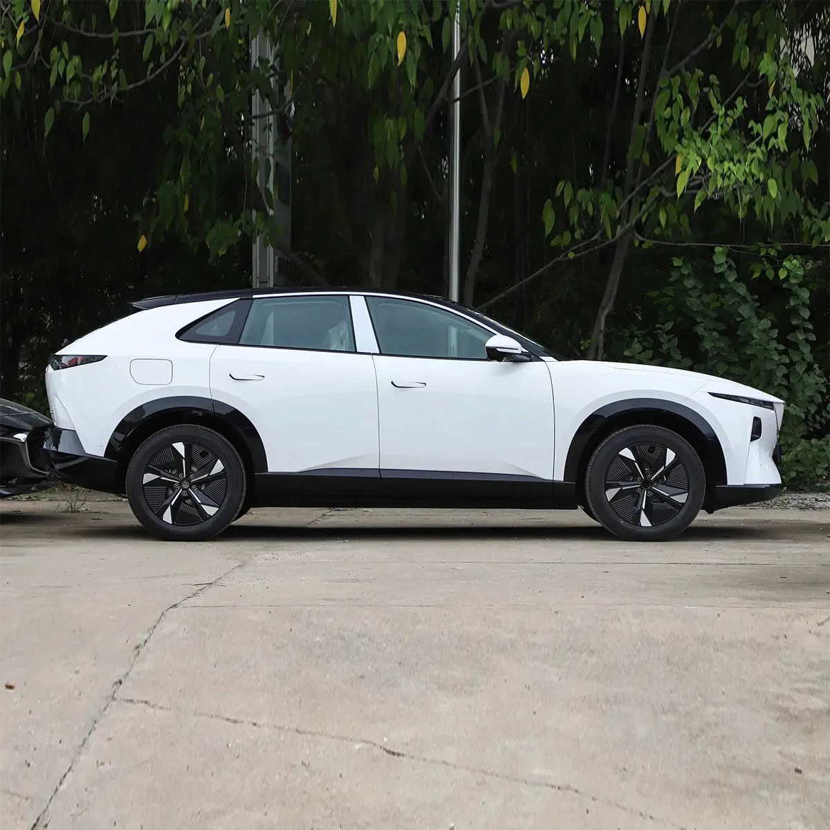 2025 Mazda ez-60 vehicle photo 4