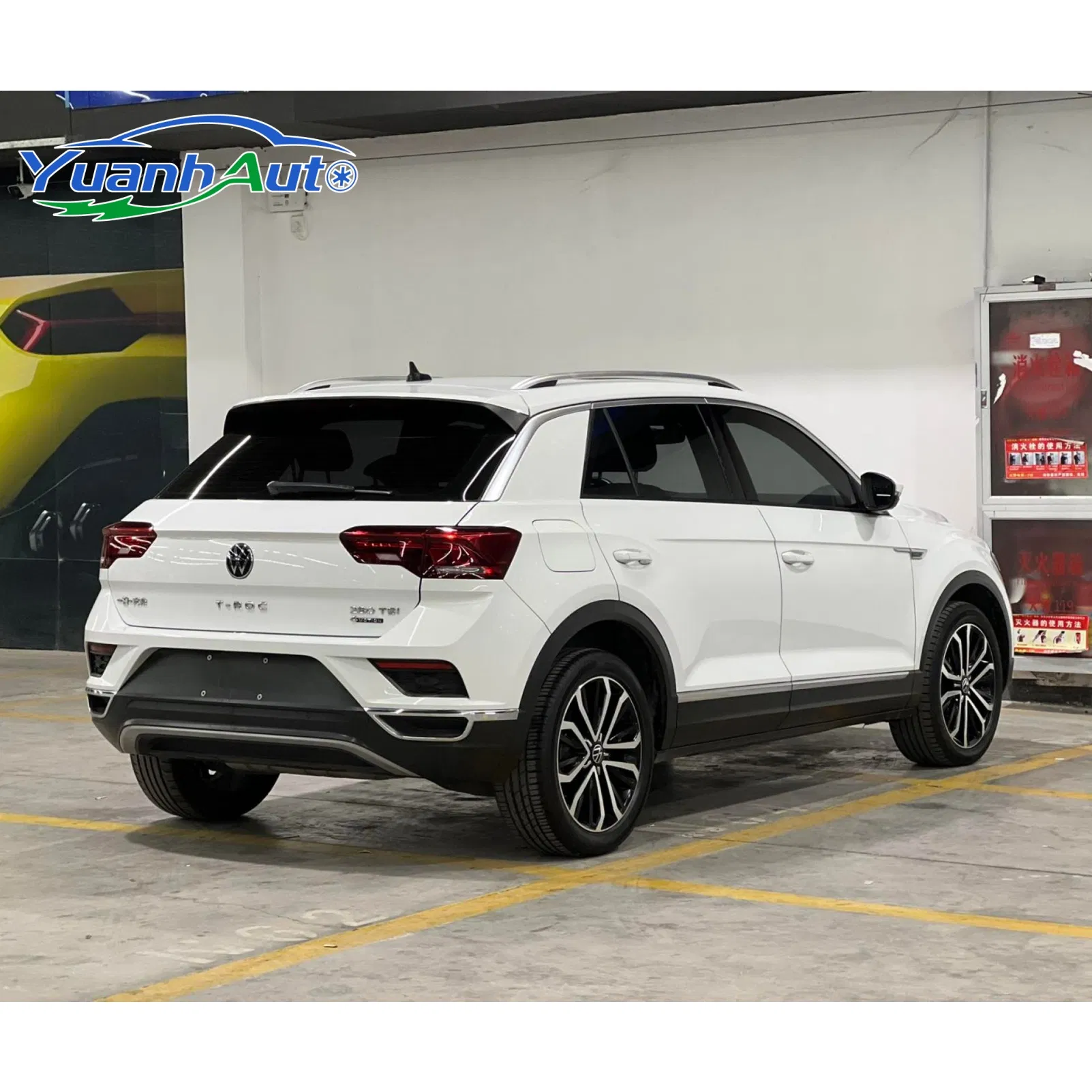 2021 T-Roc vehicle photo 6