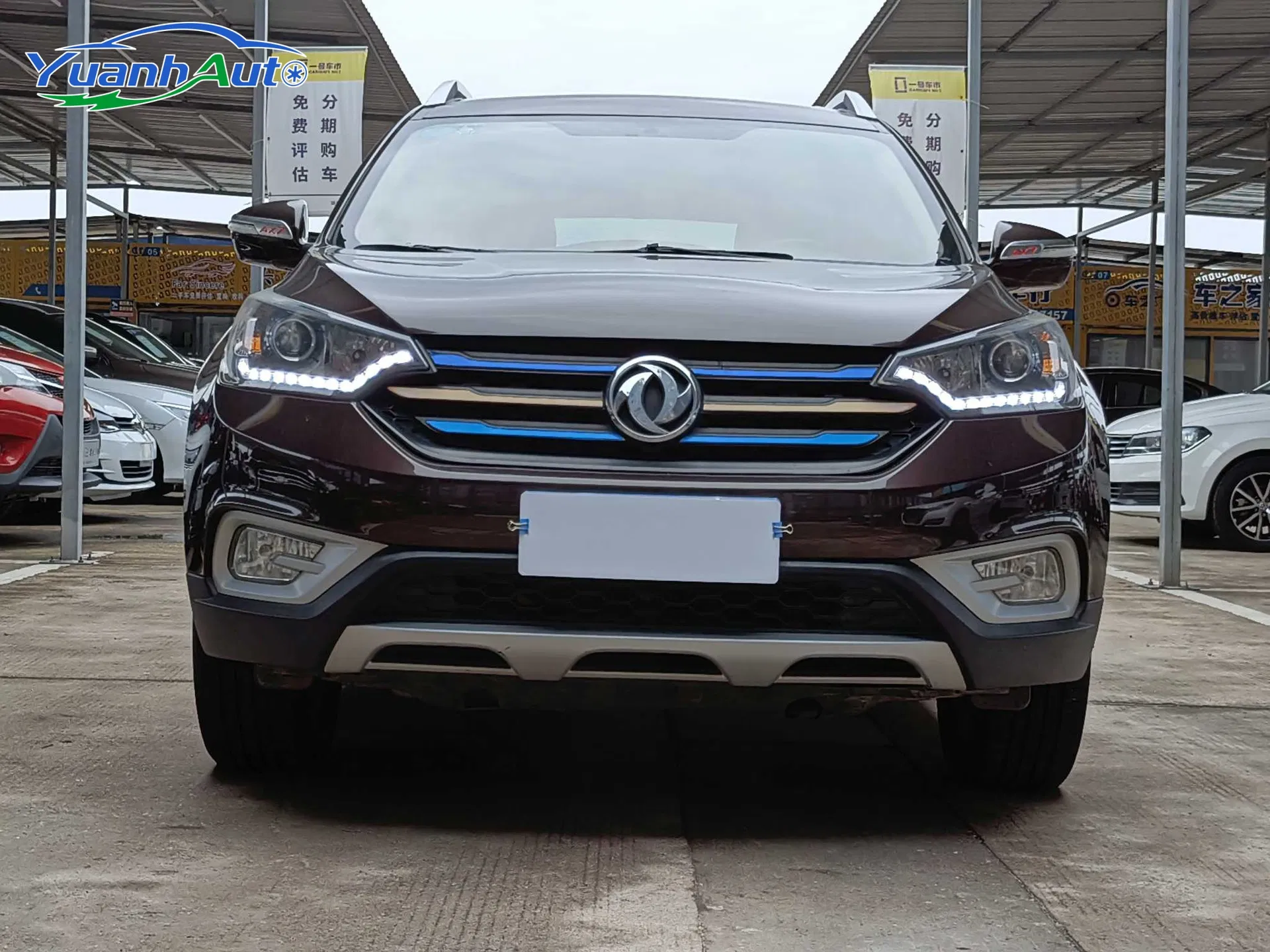 2015 Dongfeng Fengshen AX7 Petrol SUV — source image 9