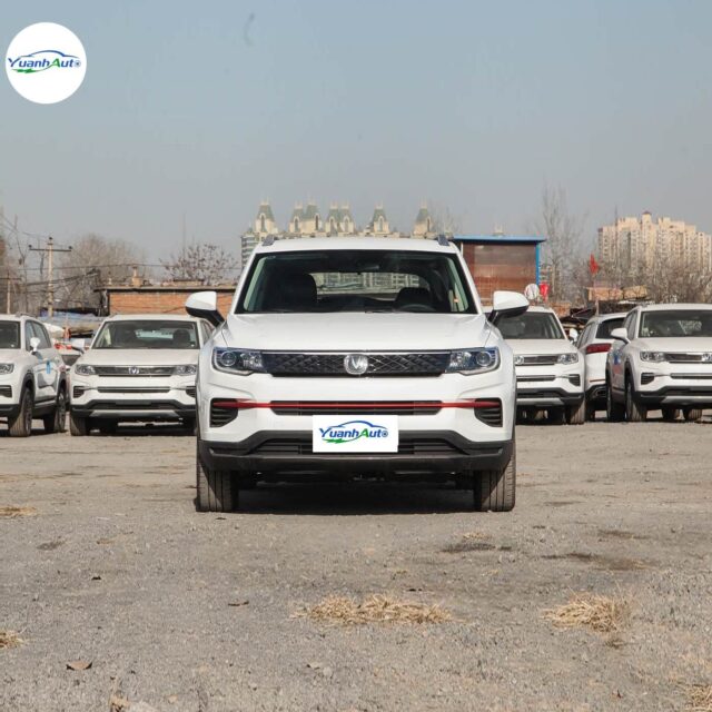 2021 Changan CS35 PLUS vehicle photo 1