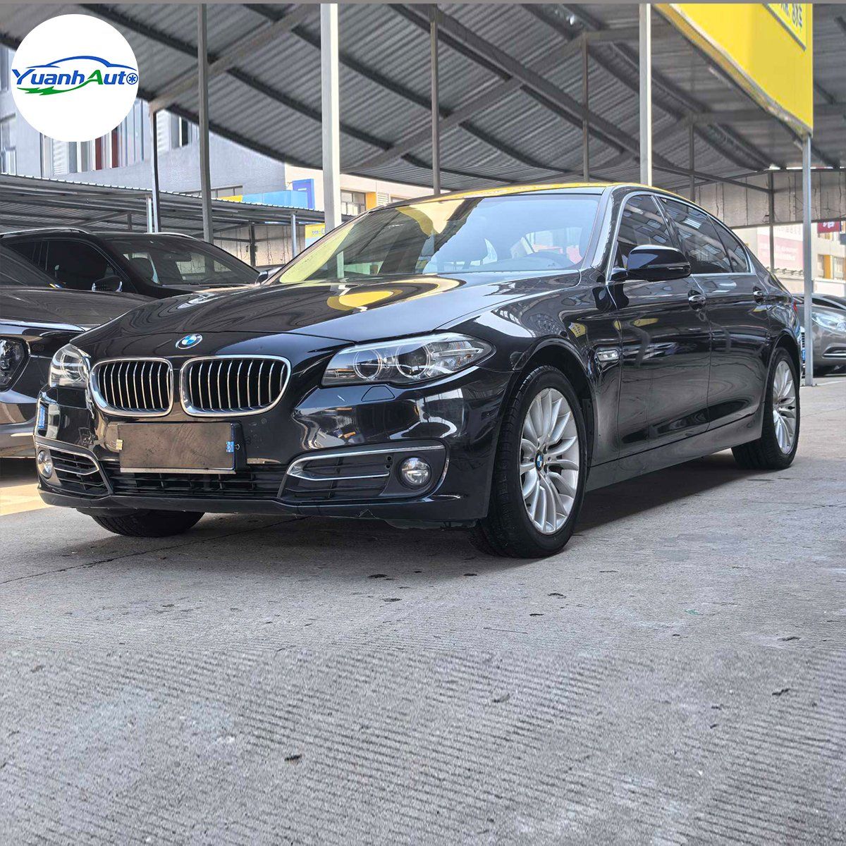2014 BMW BMW vehicle photo 1