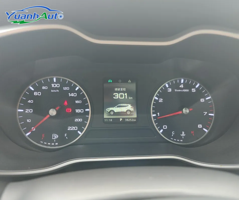 2020 MG ZS Petrol SUV — source image 14