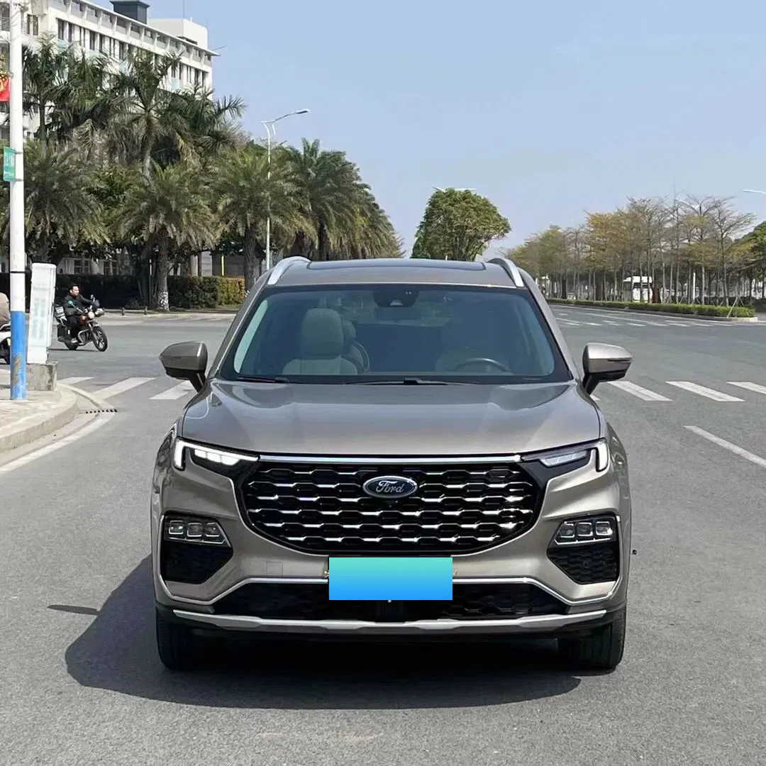2021 Ford Equator vehicle photo 3