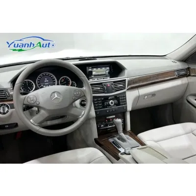 2011 Mercedes-Benz E-Class Fashion Petrol — source image 16