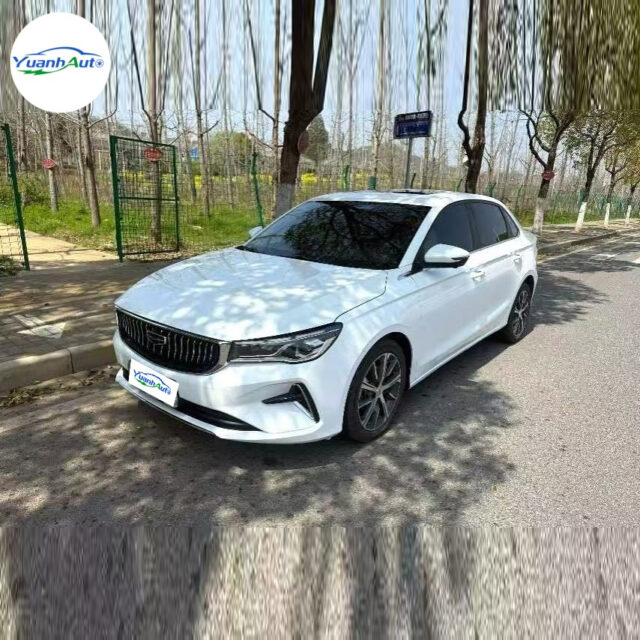 2023 Geely Emgrand vehicle photo 1