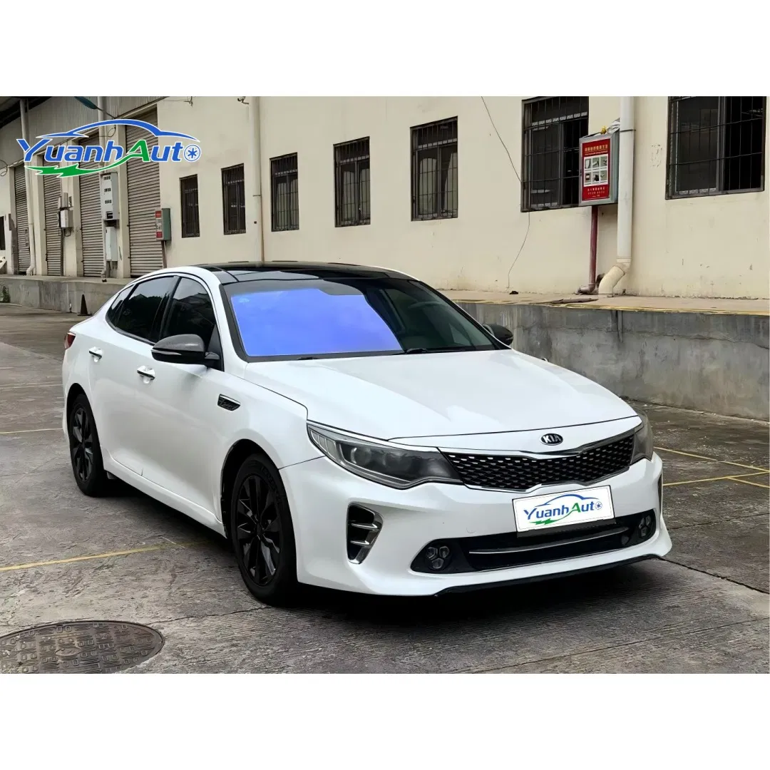 2019 Kia K5 vehicle photo 4