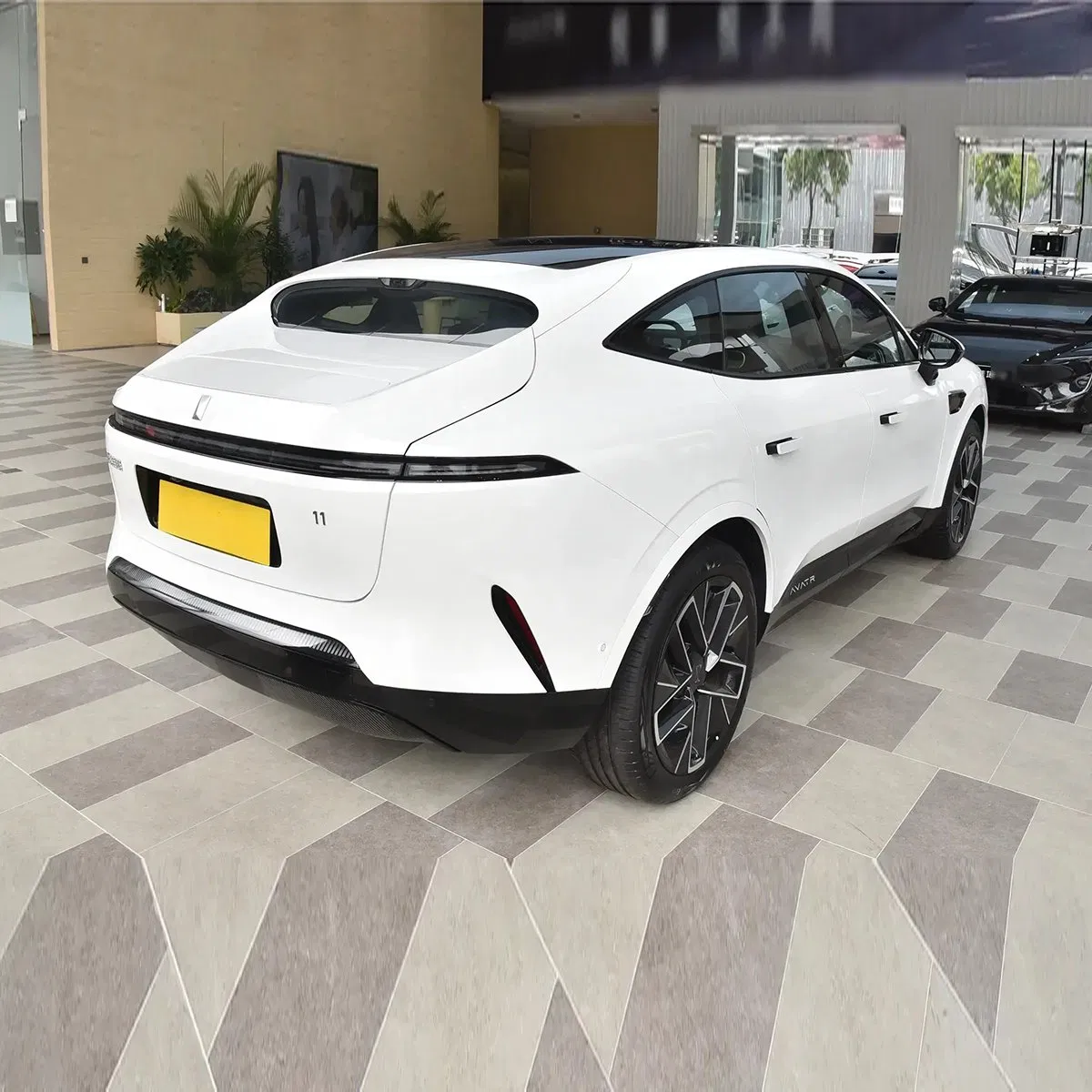2025 Model Avatr 06 vehicle photo 7