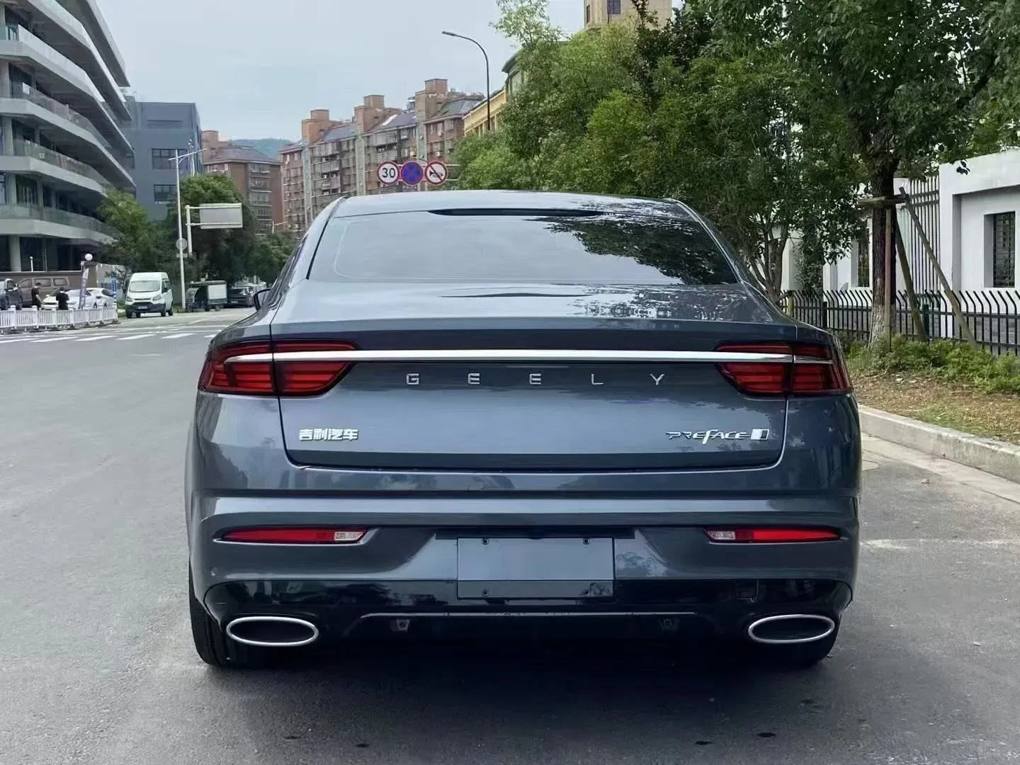 2022 Geely Xingrui vehicle photo 5