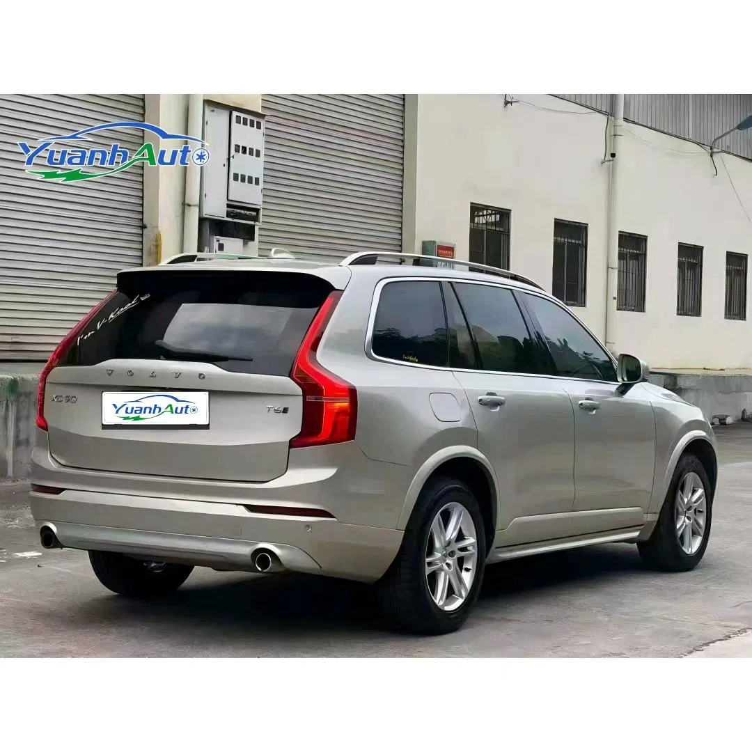 2015 Volvo XC90 SUV — source image 13
