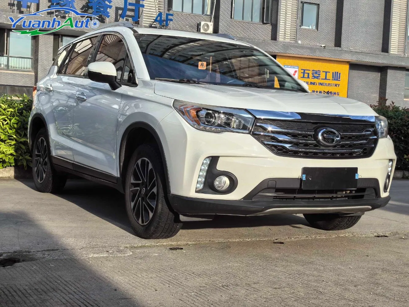 GAC Trumpchi GS4 Petrol SUV — source image 3