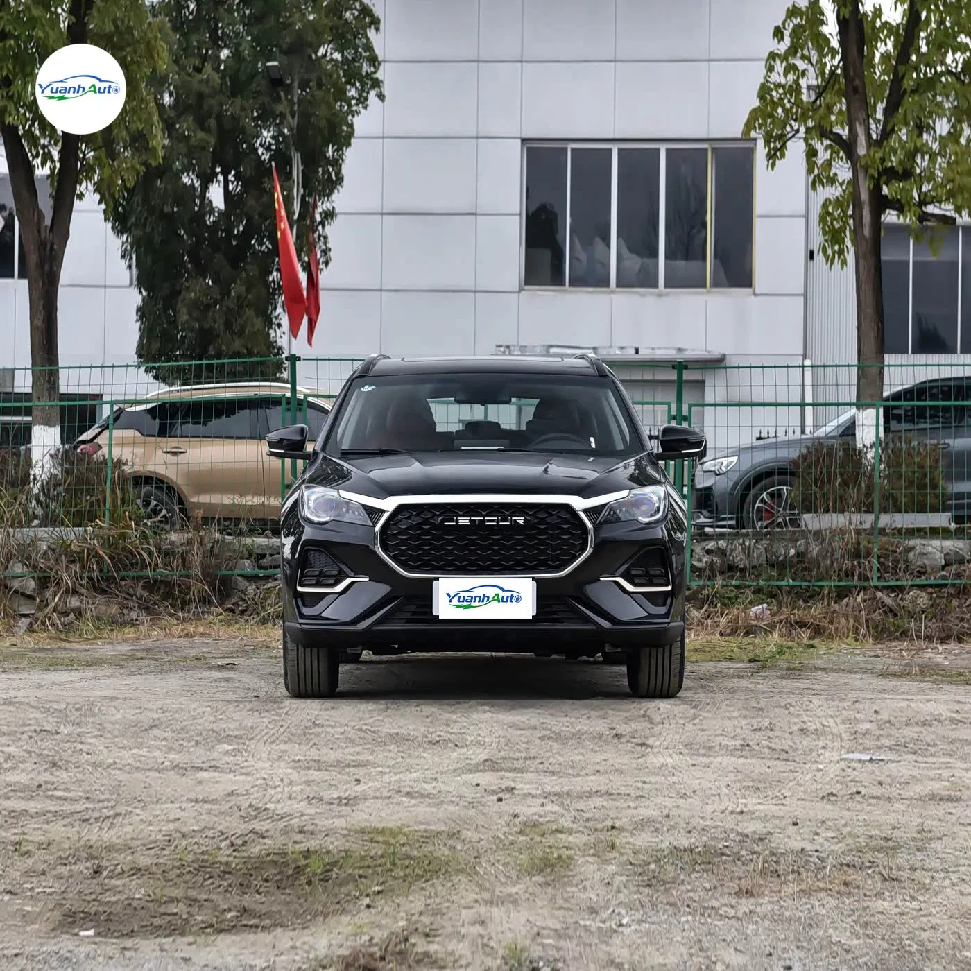 Jetour X70 vehicle photo 3