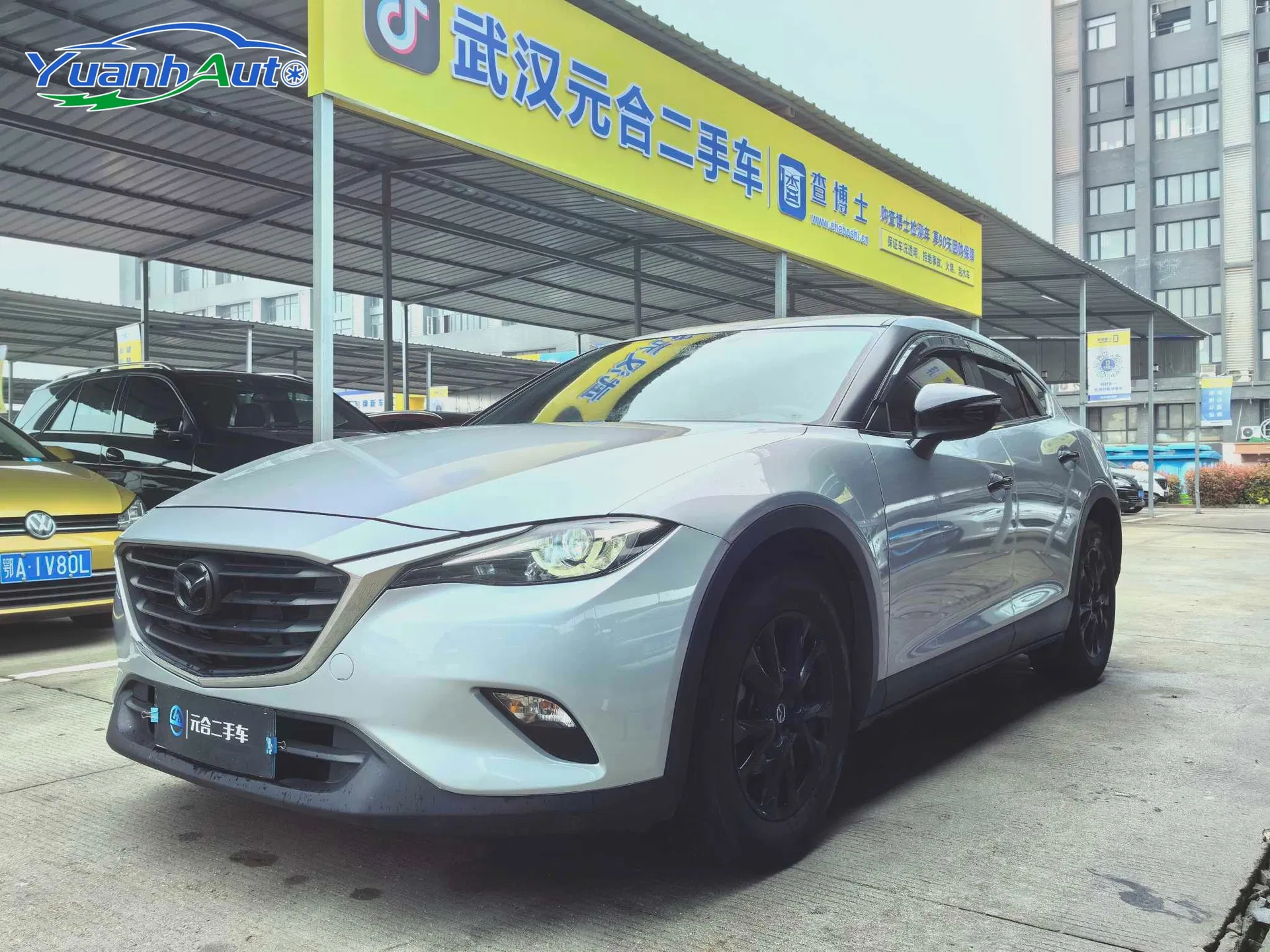 2018 Mazda CX-4 Petrol SUV — source image 8