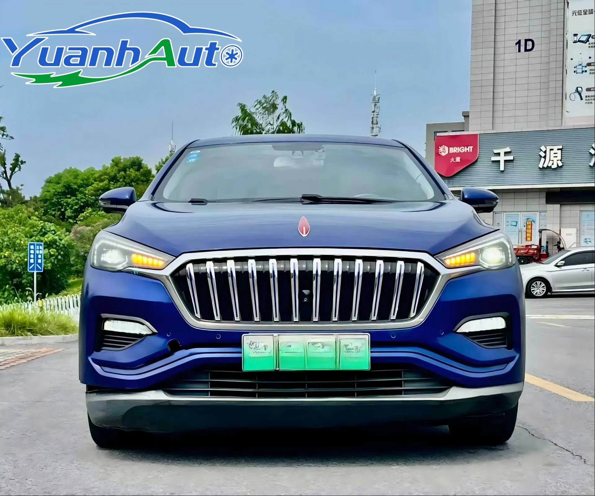 2019 Hongqi E-HS3 Electric SUV — source image 9