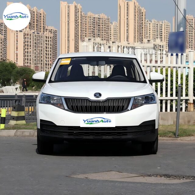 2025 Skoda Komic vehicle photo 1