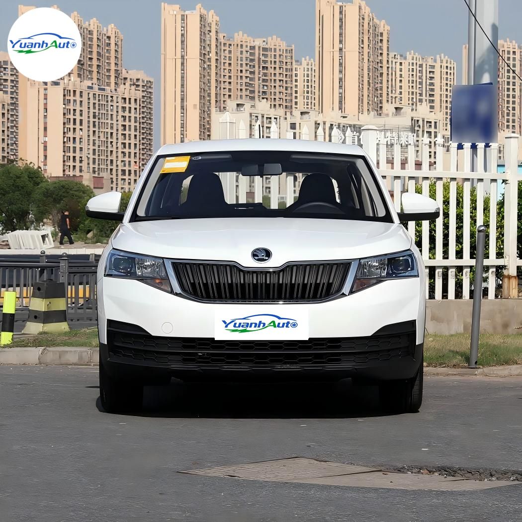 2025 Skoda Komic vehicle photo 1