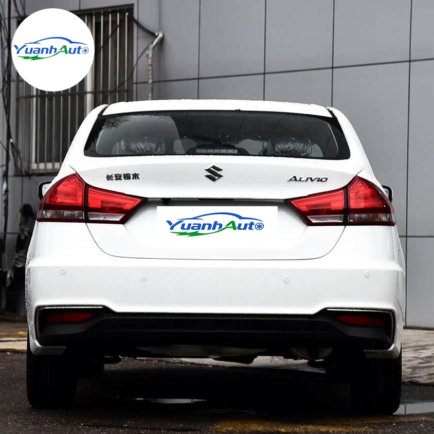 Suzuki Alivio vehicle photo 6
