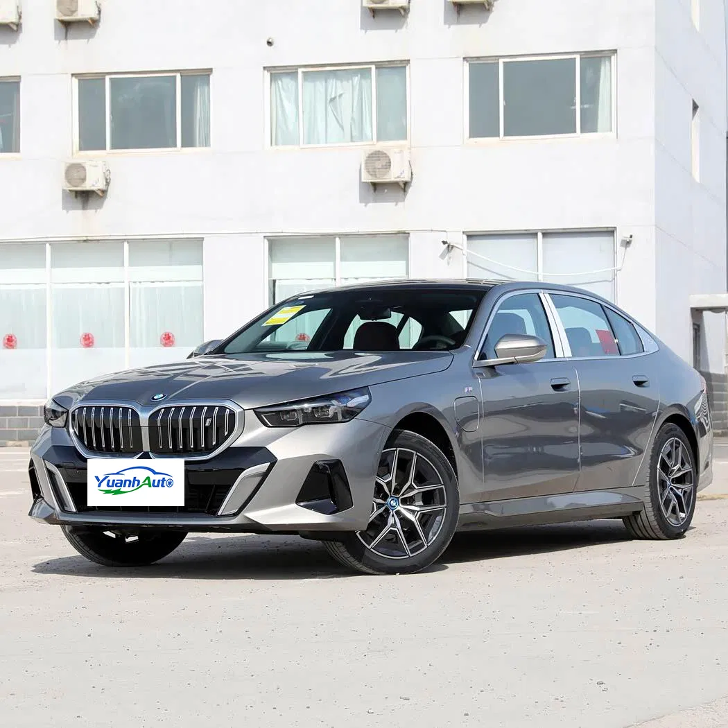 2024 BMW i5 vehicle photo 3