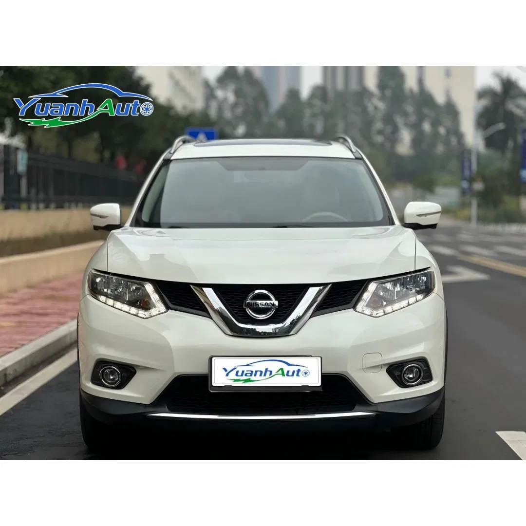 2014 Nissan X-TRAIL vehicle photo 3