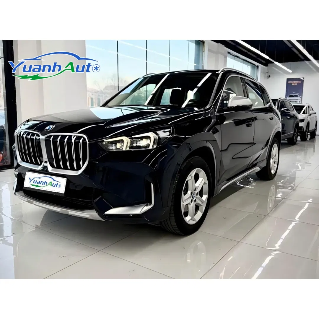 2023 BMW X1 vehicle photo 3