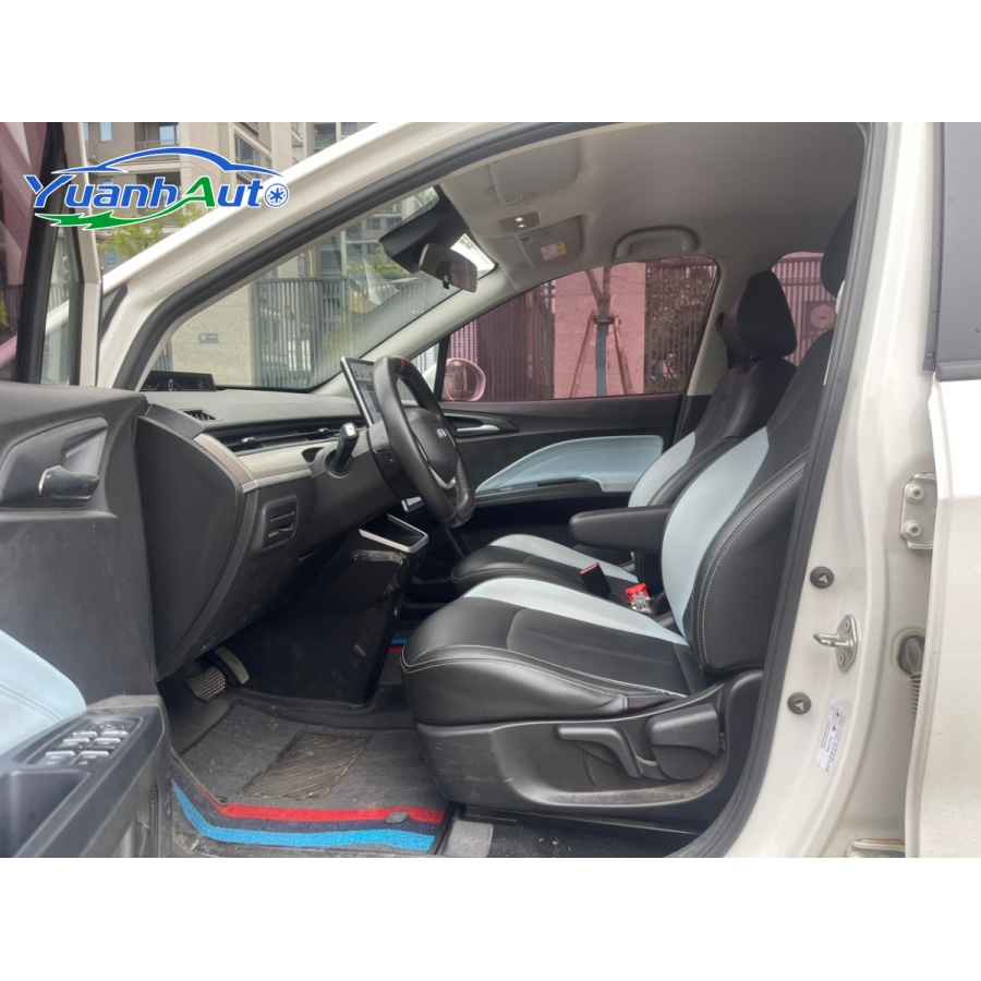 2022 Neta V 400 vehicle photo 7