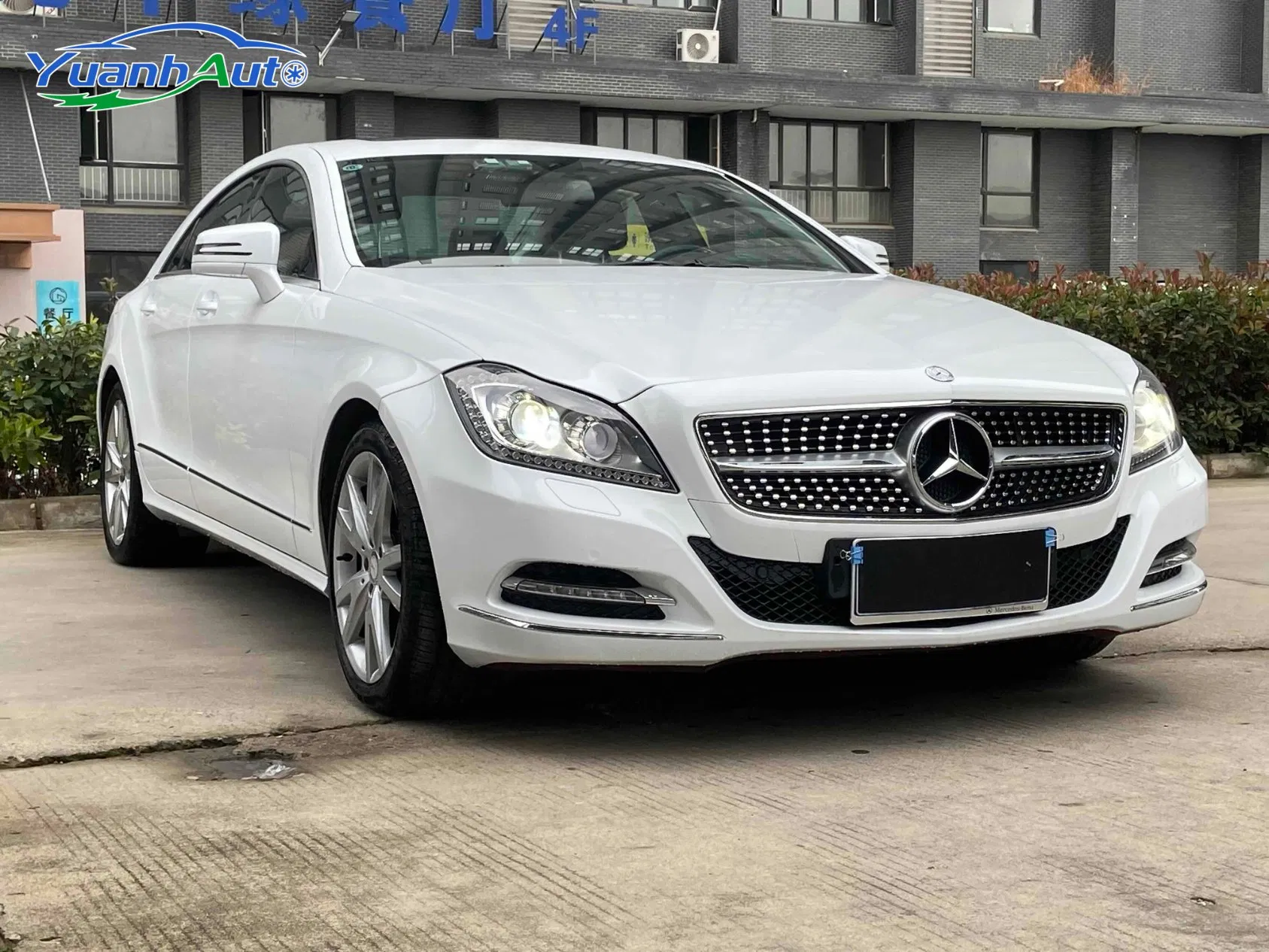 2012 Benz CLS vehicle photo 3