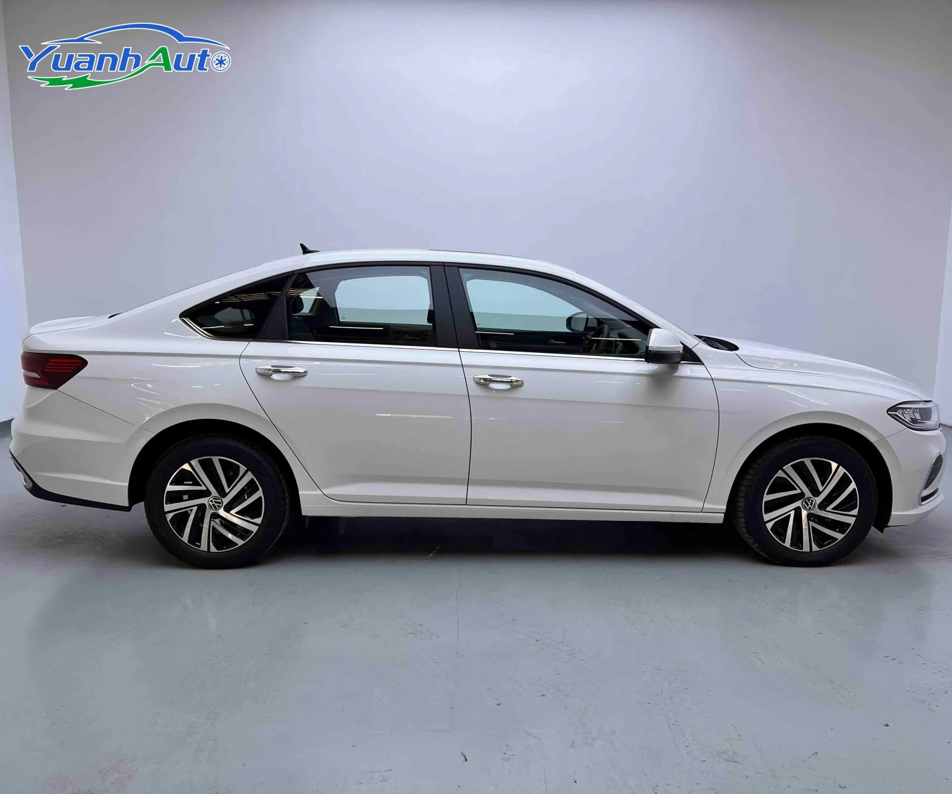 2024 Volkswagen Lavida Petrol Sedan — source image 15