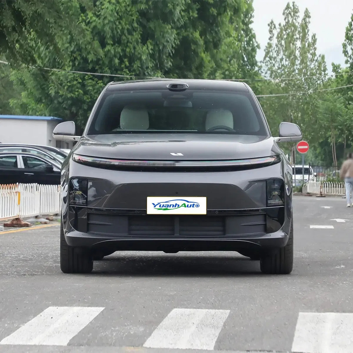 2025 Li Auto L6 vehicle photo 3